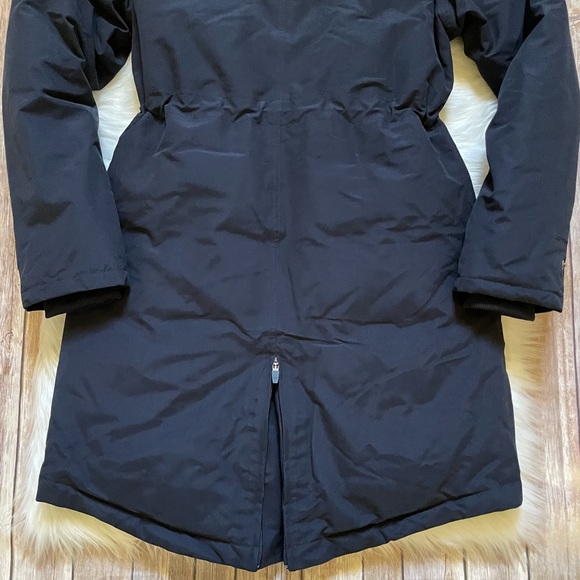 The North Face Women’s Snow Down Waterproof Parka - Picture 6 of 9